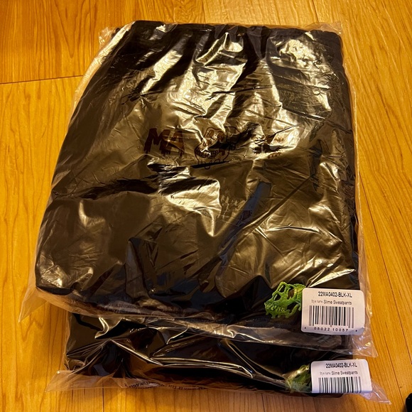 MAYC Mutant Ape Yacht Club Slime Sweatpants - Picture 5 of 5